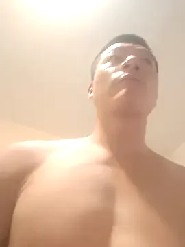 BustyRea – webcam model profile photo Image 7