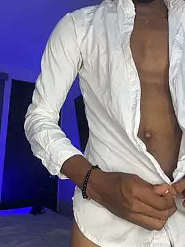 thejullietteheart – webcam model profile photo Image 19