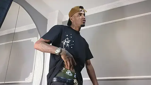 thejullietteheart – webcam model profile photo Image 4