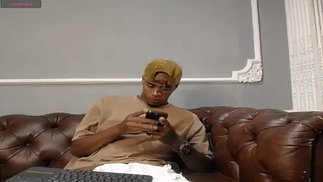 thejullietteheart – webcam model profile photo Image 6