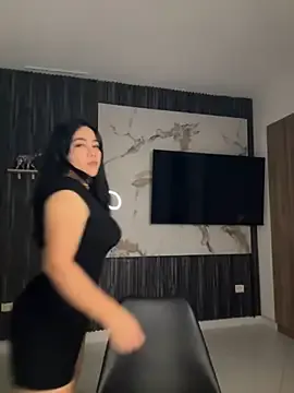 CarleeVelvet – webcam model profile photo Image 10