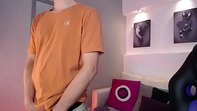 LailaDoll – webcam model profile photo Image 6