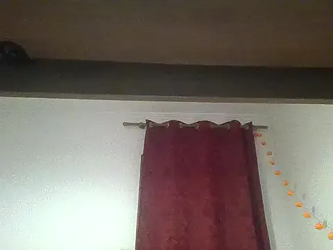 HelemTovar – webcam model profile photo Image 4