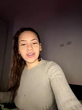 nicdani_1 – webcam model profile photo Image 13