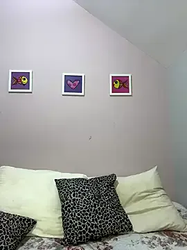 nicdani_1 – webcam model profile photo Image 8