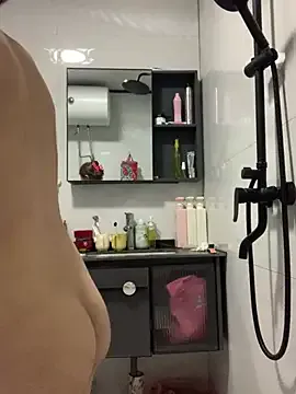 AlberlAngels – webcam model profile photo Image 9