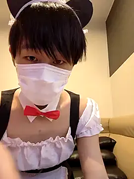 zui_lu – webcam model profile photo Image 8