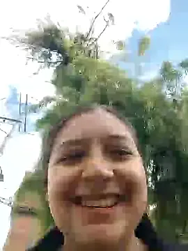 Ada_33 – webcam model profile photo Image 12