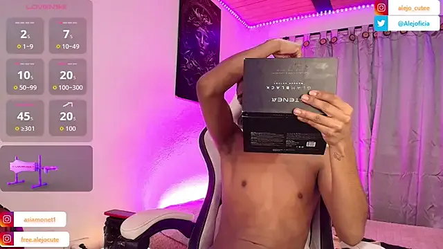 kanath – webcam model profile photo Image 15