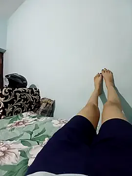 charlotte_blossom – webcam model profile photo Image 5