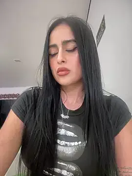 Annicam – webcam model profile photo Image 12