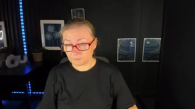 stargroup – webcam model profile photo Image 11