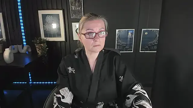 stargroup – webcam model profile photo Image 17