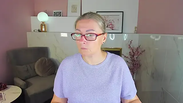 stargroup – webcam model profile photo Image 7