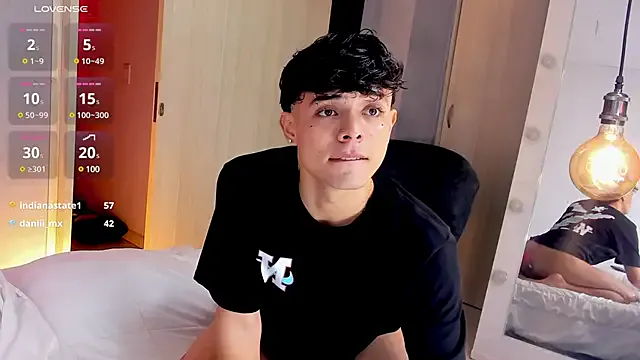 AlisAmaze webcam show Image 3