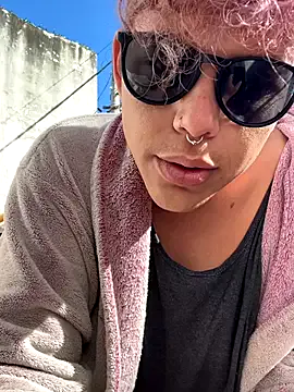 LauCamila – webcam model profile photo Image 19