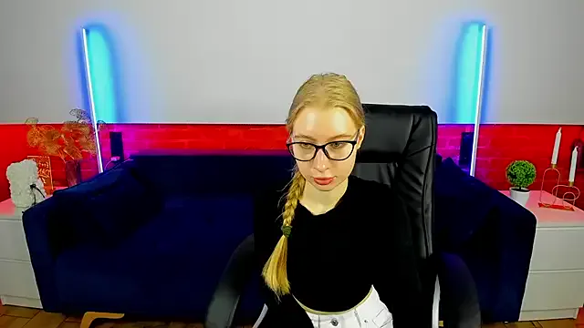 BabMmm26 – webcam model profile photo Image 7