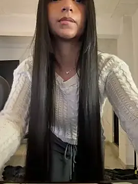 AmberLily – webcam model profile photo Image 15