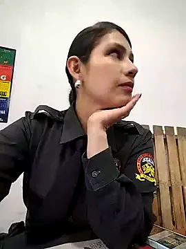 ElizabethArden42 – webcam model profile photo Image 10