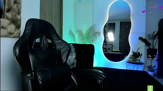 Noya – webcam model profile photo Image 7