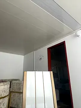 TheDevineMissDeviant – webcam model profile photo Image 5