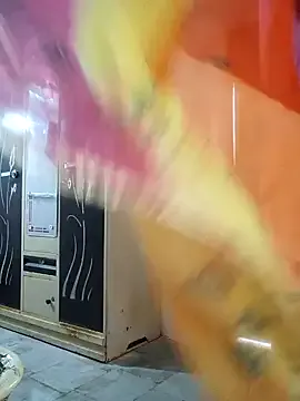 EULILAH – webcam model profile photo Image 6