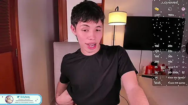 Zemer_secret51 webcam show Image 2