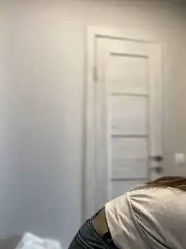 RidingChloe – webcam model profile photo Image 13