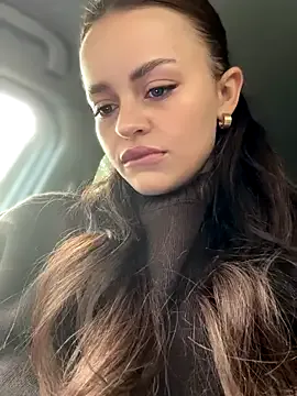 RidingChloe – webcam model profile photo Image 17