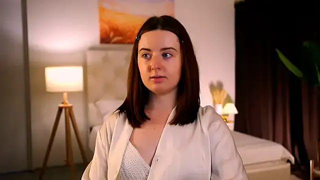 SweetFire69 – webcam model profile photo Image 2