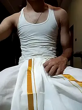 AryaMyers – webcam model profile photo Image 16