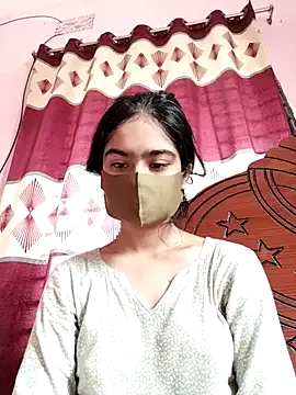 CarleeVelvet – webcam model profile photo Image 14