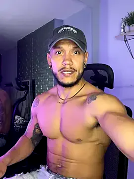 202509yoyo – webcam model profile photo Image 17