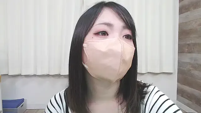 honeymoon77 – webcam model profile photo Image 5