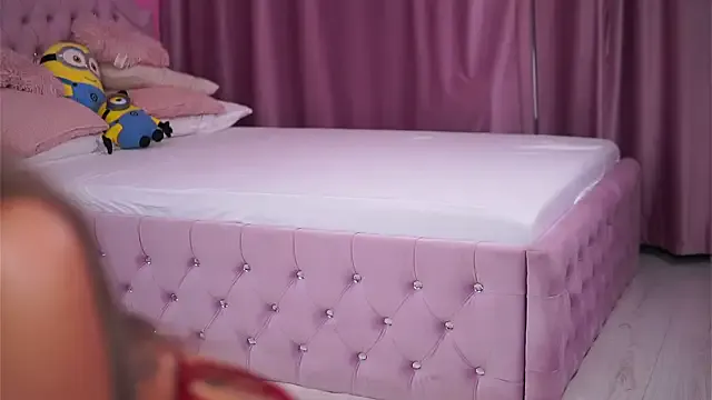 akamilasweetcm101 – webcam model profile photo Image 19