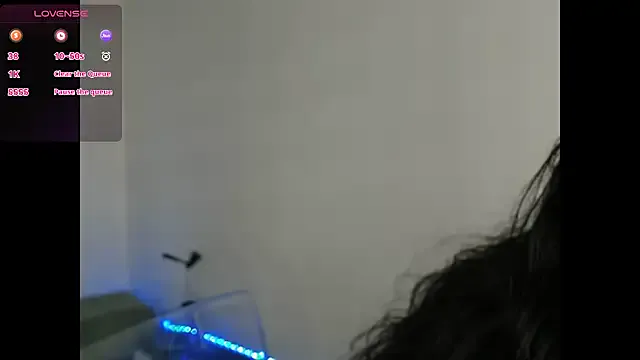 ToriMayer – webcam model profile photo Image 14