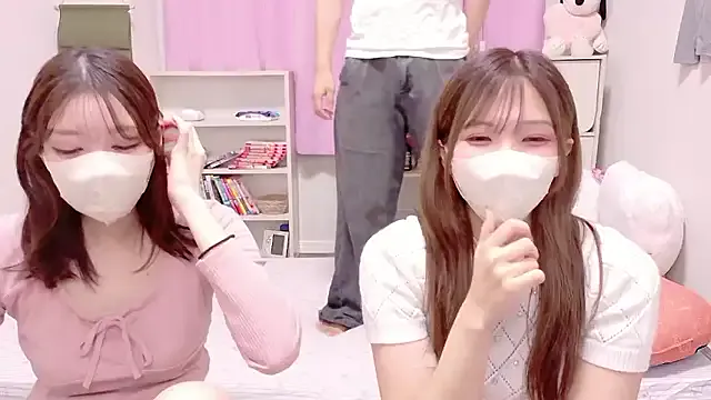 NOWA – webcam model profile photo Image 15