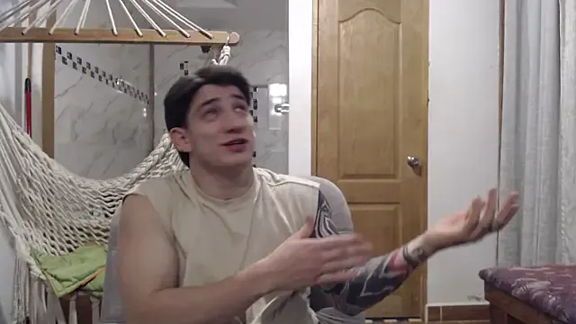 HunterTheMyth webcam show Image 8