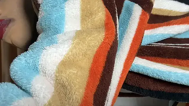 realreinaperez111 – webcam model profile photo Image 2