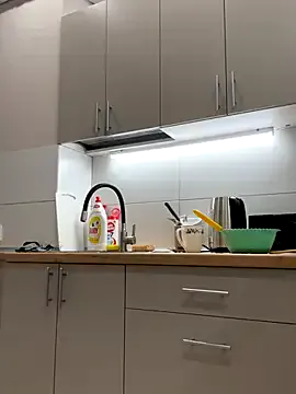 arieel__722 – webcam model profile photo Image 18