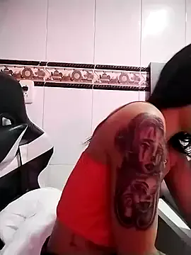 OceanFoxy – webcam model profile photo Image 14