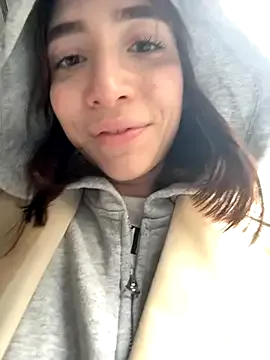 LunaKrismas – webcam model profile photo Image 16