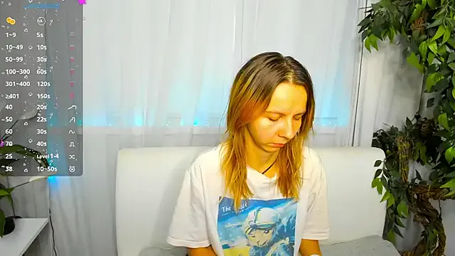 akamilasweetcm101 – webcam model profile photo Image 12