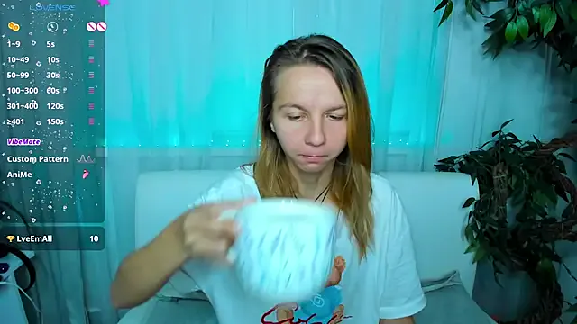 akamilasweetcm101 – webcam model profile photo Image 5