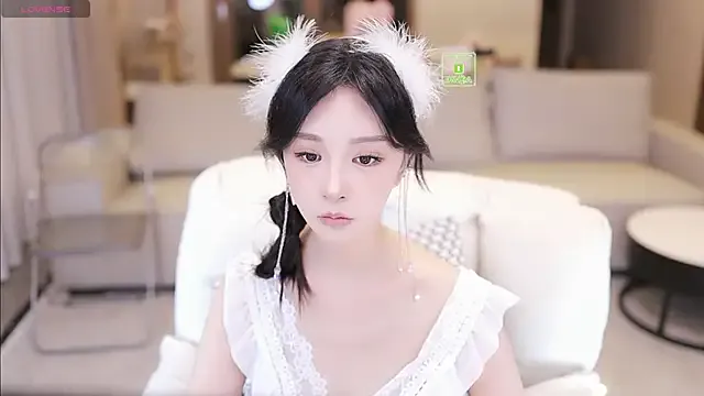 ThickyYvonne – webcam model profile photo Image 10