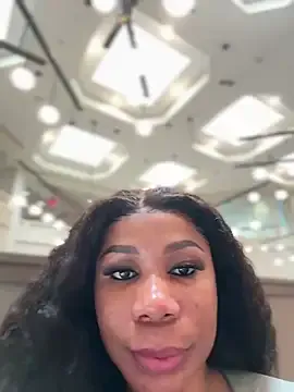 AfricanQueenxx25 – webcam model profile photo Image 2