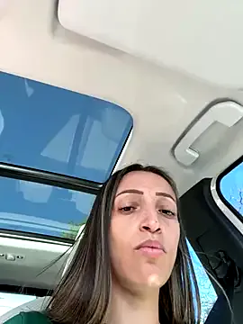 IvyyRain – webcam model profile photo Image 2