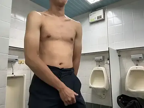 Bigsalome – webcam model profile photo Image 5