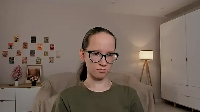 Akane_xxx_69 – webcam model profile photo Image 5