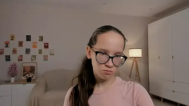 Akane_xxx_69 – webcam model profile photo Image 7